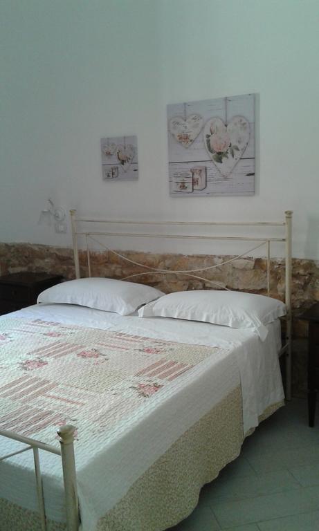 Appartamento Shabby Chic Trapani Habitación foto